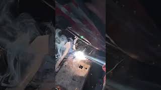 Esta máquina está buenísima para soldar calibre delgados