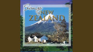 Video thumbnail of "New Zealand Singers - Te Rina"