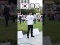 【韓国】反日デモで目隠しハグ。衝撃の結末