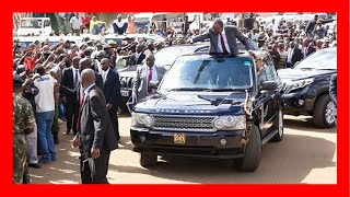 ARRIVAL OF PRESIDENT UHURU KENYATTA MOTORCADE AT SAGANA 3 MT KENYA MEETING