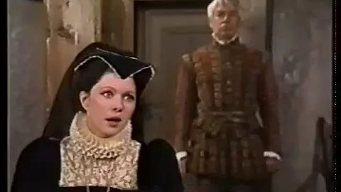 Come viene uccisa Maria Stuarda?