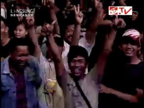 ST12 feat Putri Penelope - Aku Padamu [ Tolak Angin Karnaval SCTV ] 2011 Denpasar 
