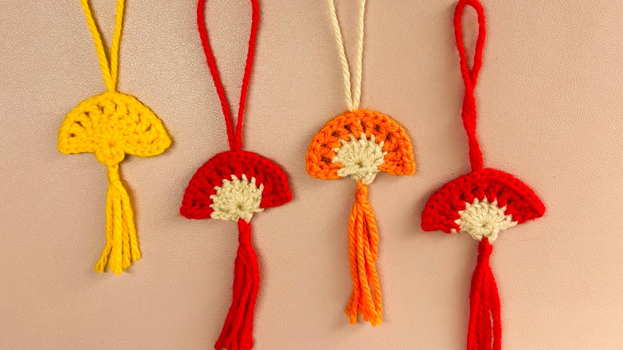 CNY Hanging Fan Ornament 