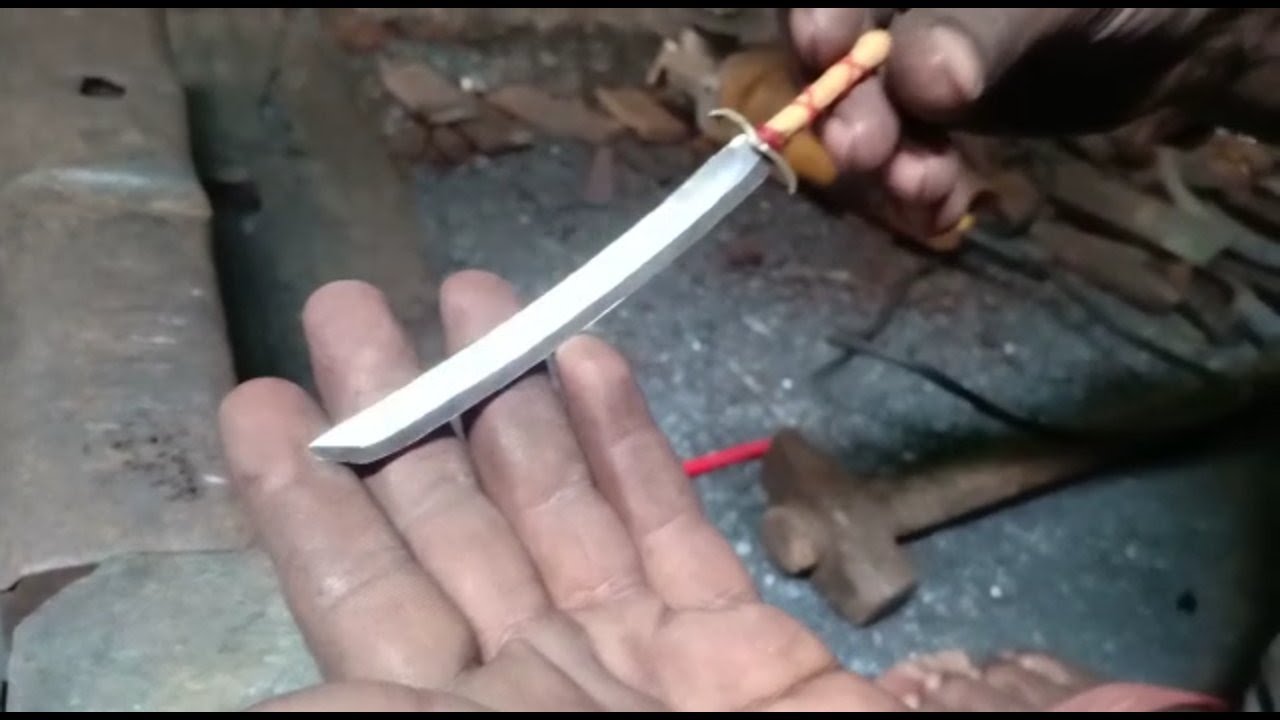 Mini Talwar Indian sword - Talwar - Sword Making Blacksmith - how to make steel ...