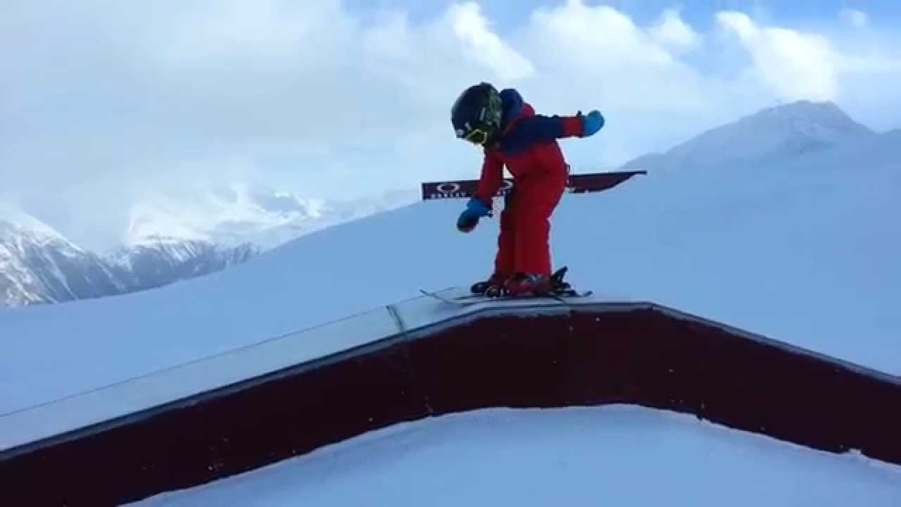 Children Freestyle Skiing Sldenkinder Freestyle Slden within kinder snowboard tricks with regard to Inspire