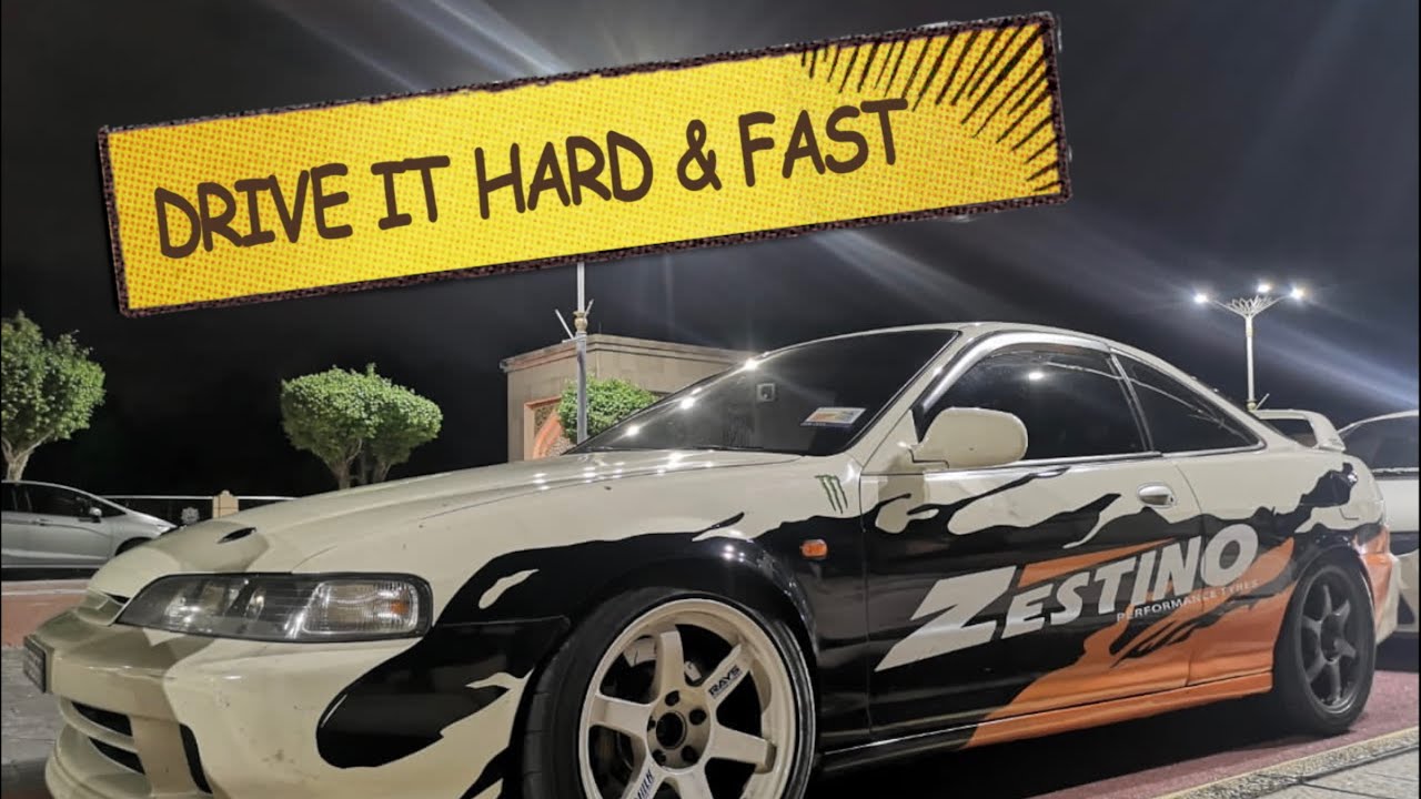 Driving hard & fast with a Honda DC2 manual (Road Car) on the track.