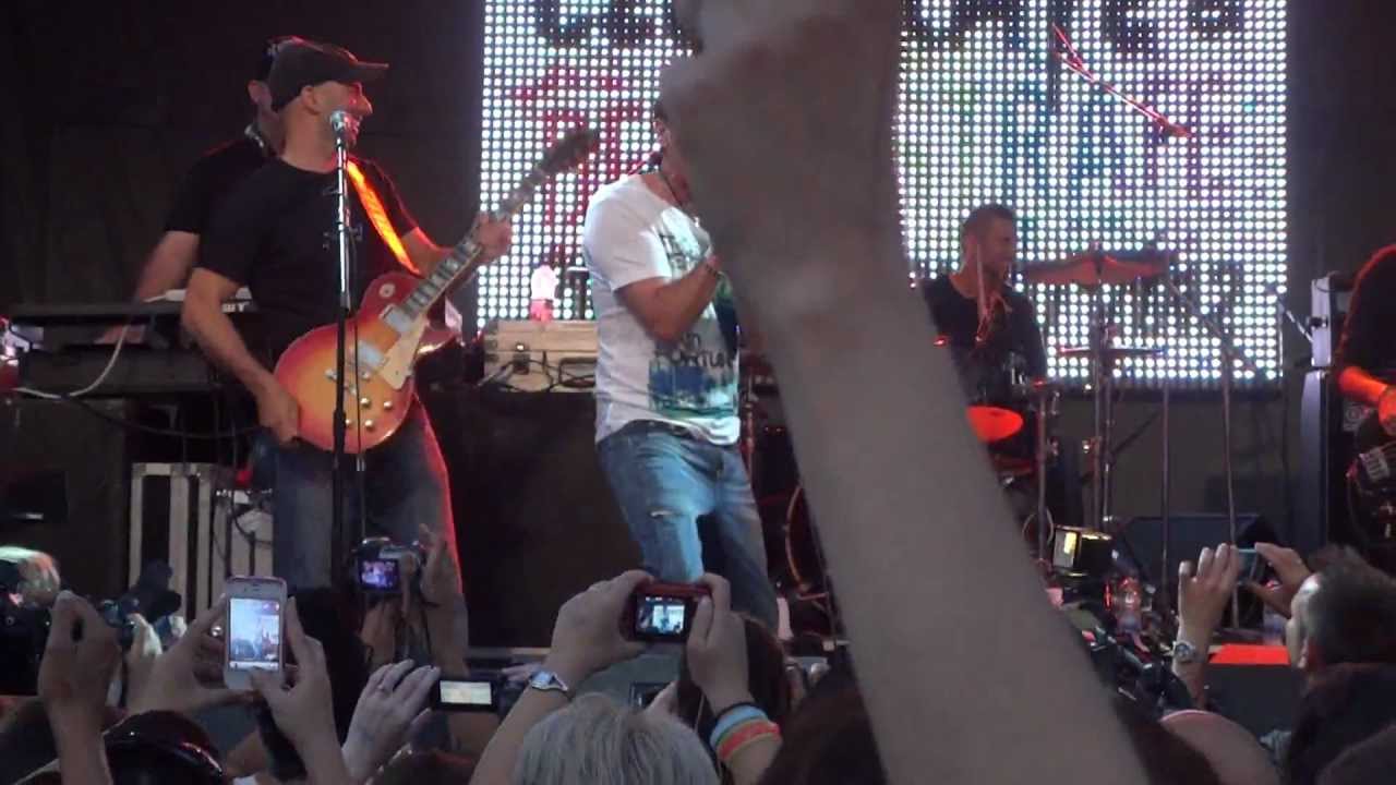 Corey Hart Sunglasses at Night Live at Pride Toronto 2012 (Song 1) YouTube