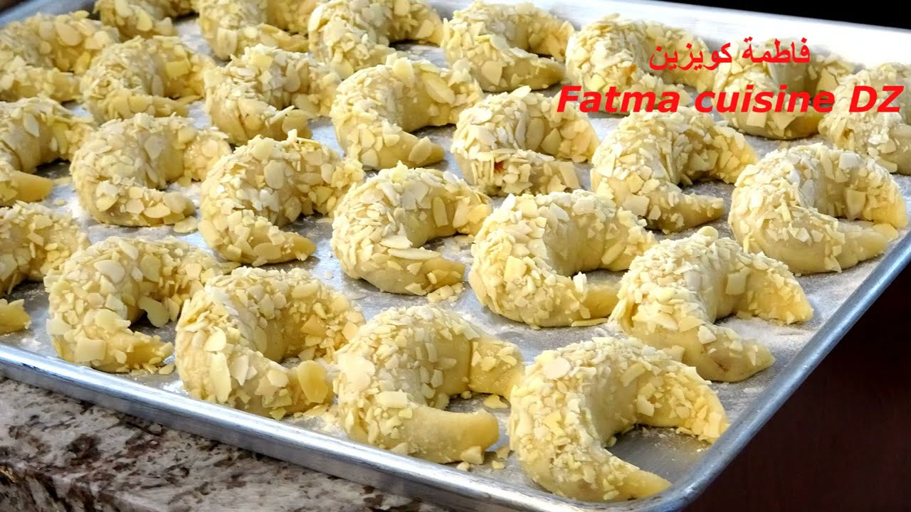 Tcharake /DZ/حلويات العيد 2021 : القاطو المحبوب عند الجزائريين مع جميع أسرار نجاحه تشارام العريان