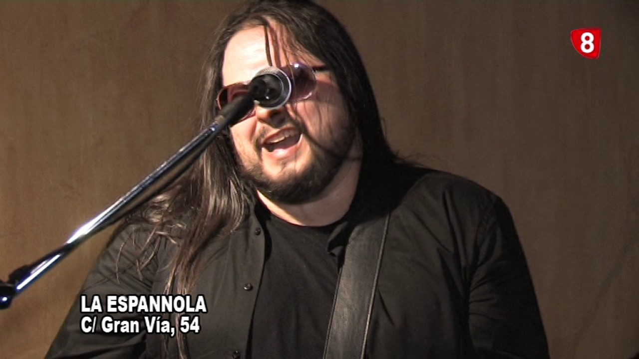 LA ESPANNOLA CONCIERTO LA BANDA (LEZ ZEPPELIN) españa vuelta