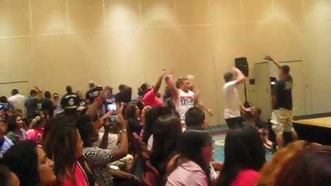 SLG/SLB Stroll Comp Tampa Convention 2012