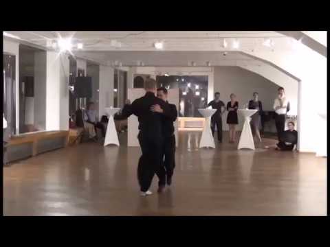 Fabricio Moroni & Jan Chrostek - Viejo Portón