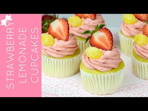 How To Make All-Natural Strawberry Lemonade Cupcakes // Lindsay Ann Bakes