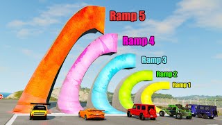 Which Сurved Ramp give you Longest Jump? - Beamng drive