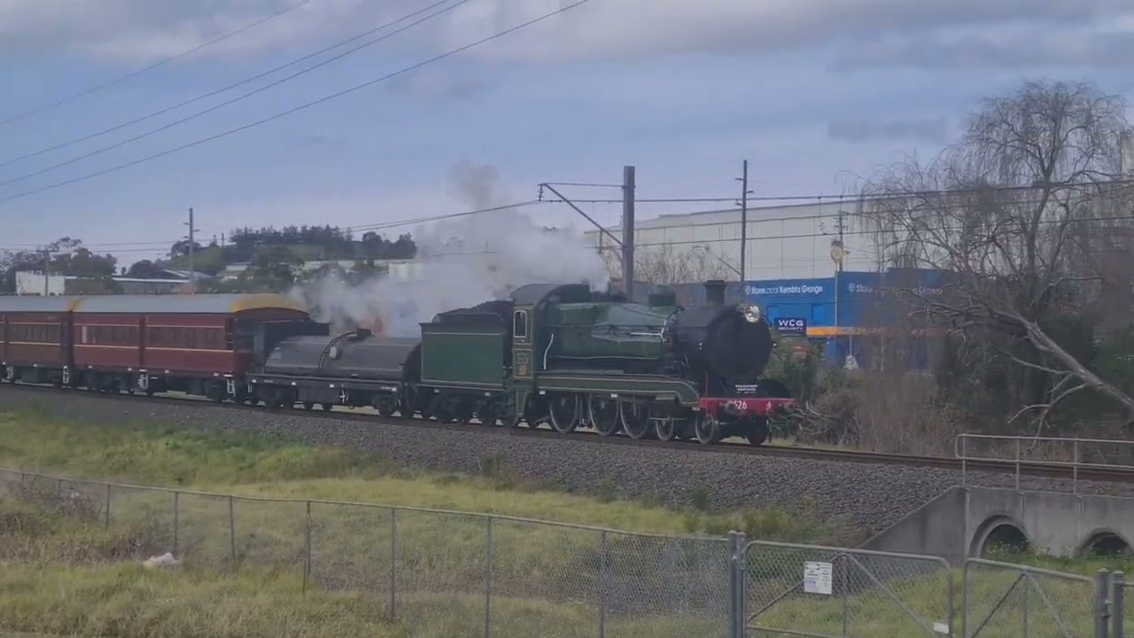 THNSW 35 class at Kembla Grange