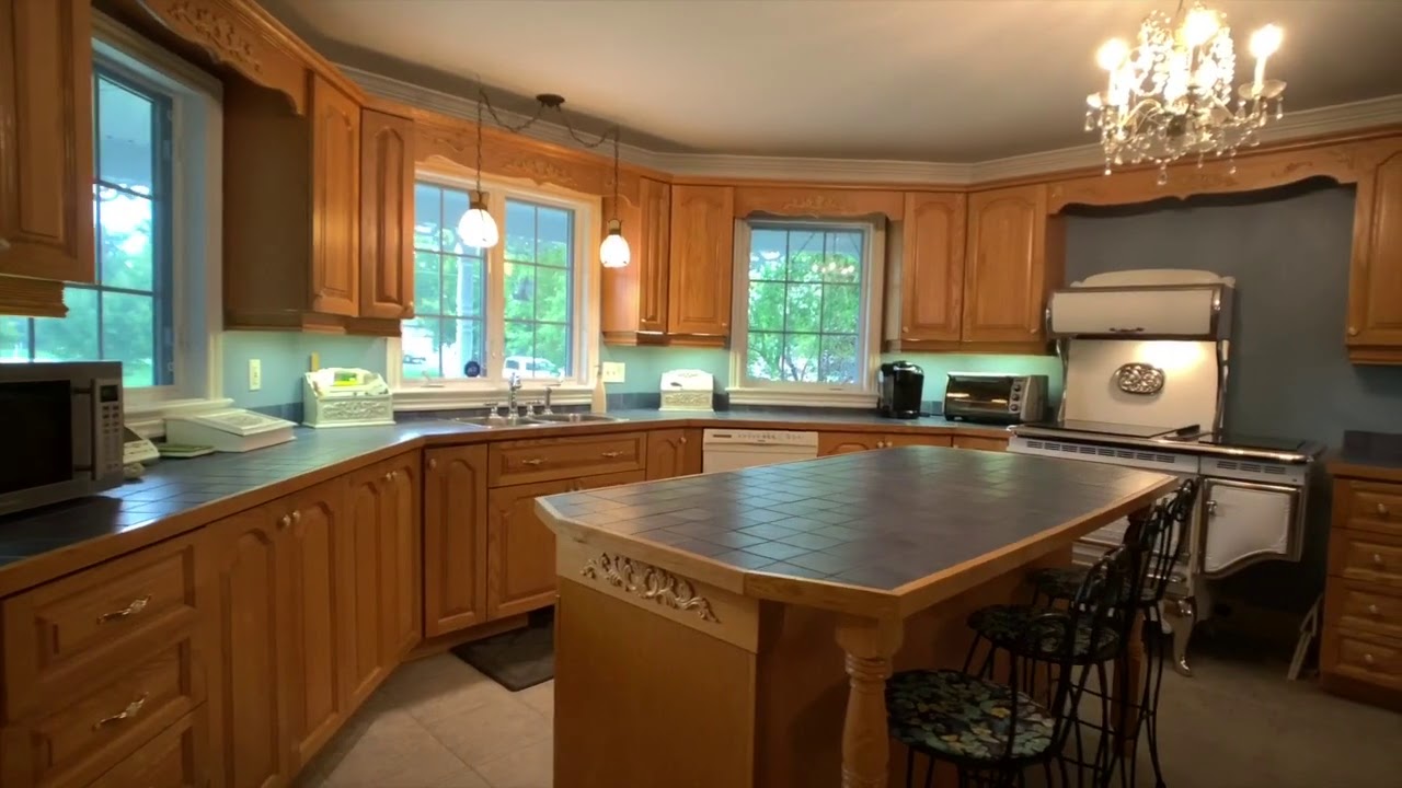 1965 Des Pins st, Limoges, Ontario YouTube