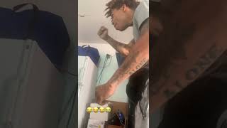Crazy Fight😭👊🏽 pt#1 the confrontation￼.     #knockoutboyz #newark #fight #nj #trenchesnews