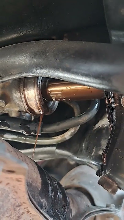 Steering rack seal broken #toyota #germancars #americancars #japanesecars #steering #oilleakrepair