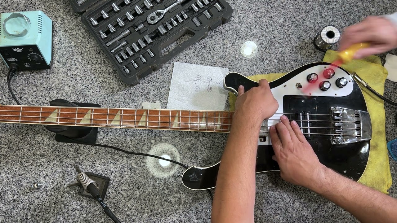 Rickenbacker Rewire