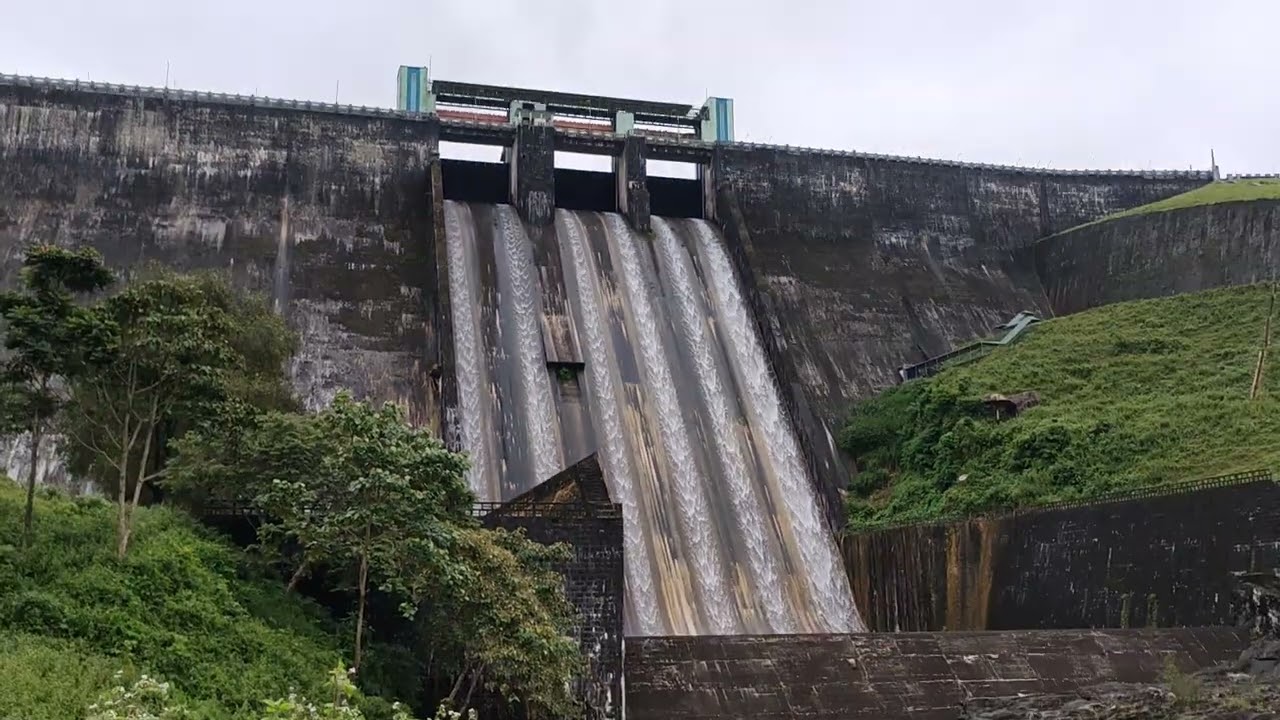 Upper sholayar dam water falls beautiful view 