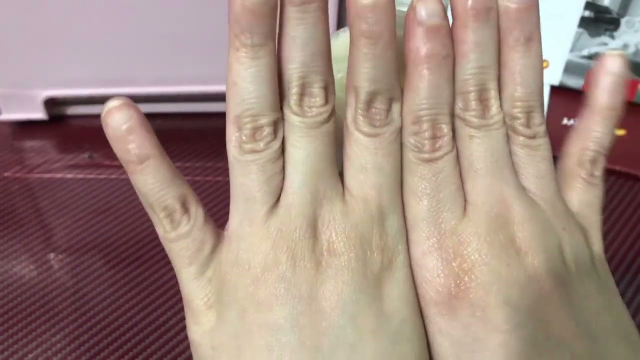 احلي بادي لوشن ممكن تستخدموه في حياتكم وثاببببت ٢٤ ساعه من سوب اند جلوري❤️