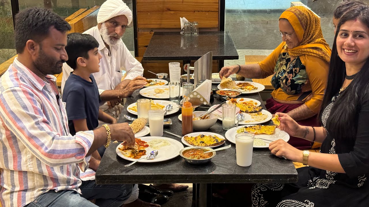 Ramde ke birthday special Family dinner date hai ajj