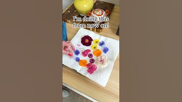 How to press flowers in the microwave! #flowerpressing #flowers #craft #microwave #floraldesign