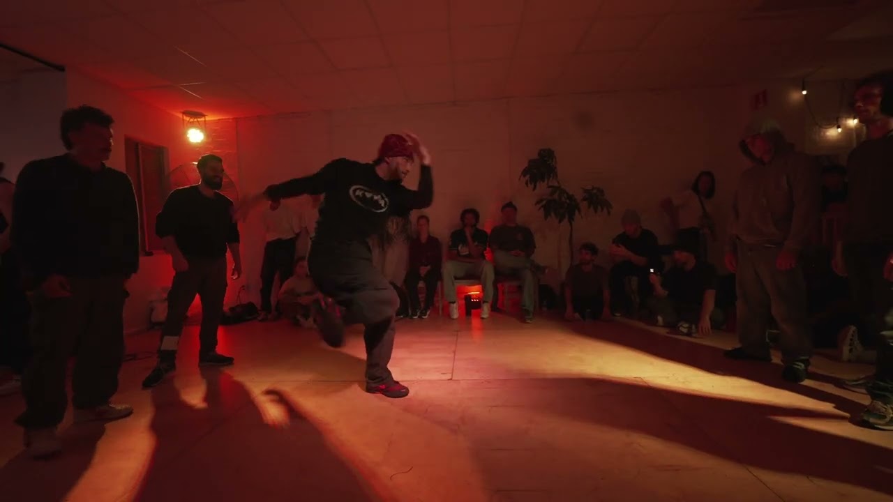 Team 8 vs Équipe Charge | Top 8 | Redemption 2025