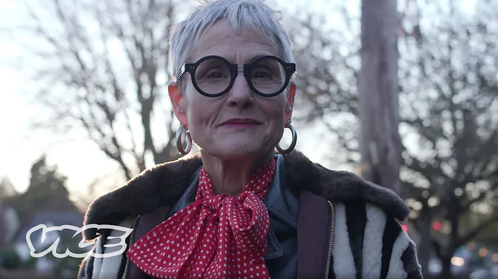 Empowering People with Vintage Clothes