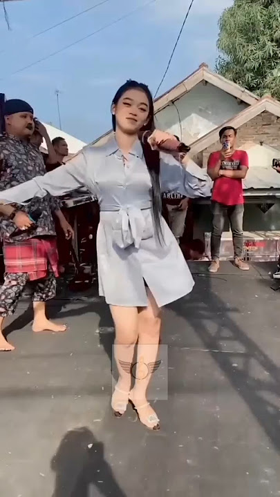 PILIHAN BATIN voc.missel laura dahlia