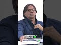 Finanza Democratica: Gestisci il Tuo Denaro Meglio! #shorts
