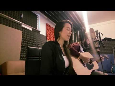 I Walk Alone (Tarja Turunen) Acoustic Cover