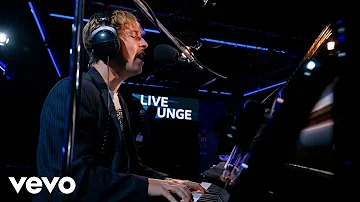 Tom Odell - undressed (sombr cover) in the Live Lounge
