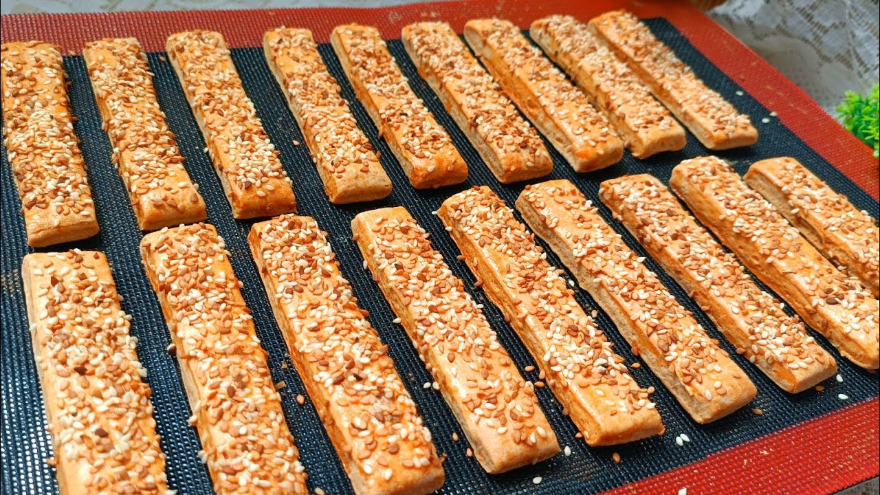 اصابع الكعك المالح ساهلين ماهلين خطرين في المذاق من الذ ما يكون بمكونات بسيطة/مملحات عاشوراء