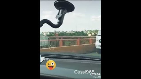 así se burlan de la policía en República Dominicana 😂😂😂