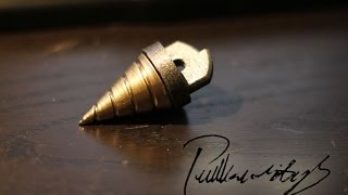 Friday print - Gurren Lagann core drill
Made a core drill USB (8gb) key over the course of a couple of days, the entire build time was somewhere between 8-10 hours mainly due to the time required for painting. Friday print - Gurren Lagann core drill