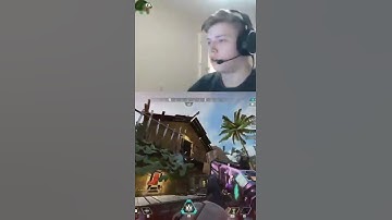 Taxi2g expliots be like😬😂#apex #apexlegends #apexlegendsclips #apexfunny #taxi2g #aceu #tsm #shivfps