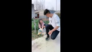 3xmrbyfk8bps44a.mp4