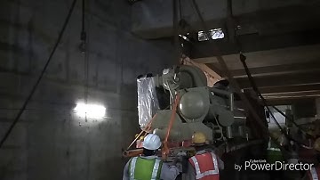 Loading,Unloading Lifting & Shifting of HVAC Water Cooled Chiller