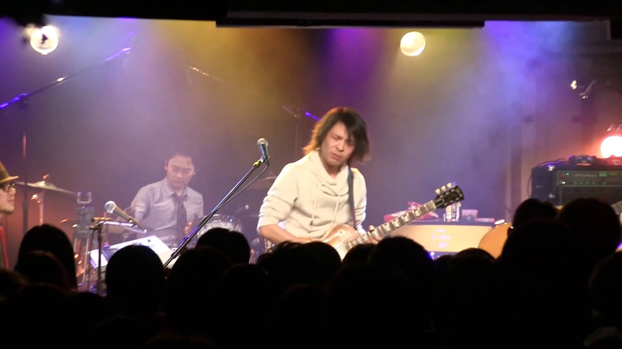 Sensation「パリの散歩道」(Gary Moore / Parisienne Walkways) - YouTube
