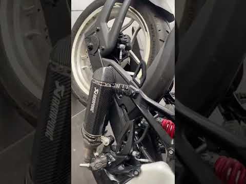 Rs200 akrapovic egzoz