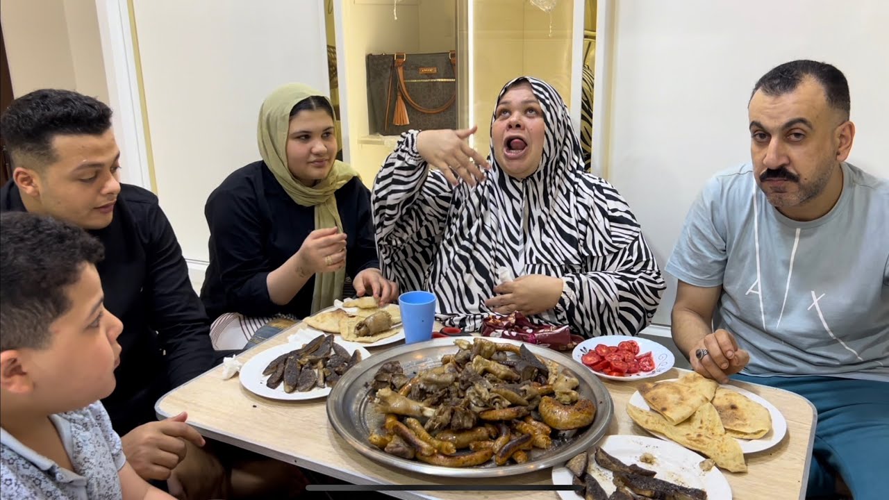 ام جني اللحظه المنتظره مفيش مبروك خطوبه احمد مازن علي فتكات😜😜😜🤣🤣🤣🤣🤣