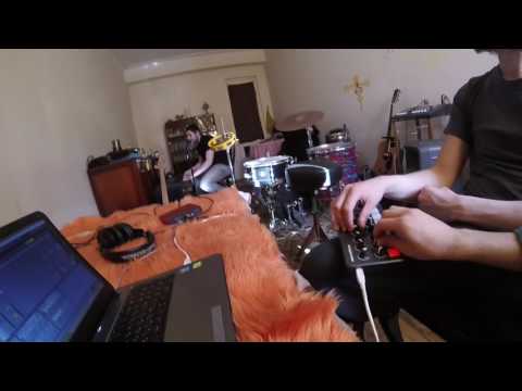 შენ უნდა ჭამო კვერცხი და მაინც დალიო რძე