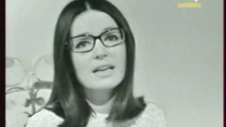 Nana Mouskouri - À la porte du jardin chords