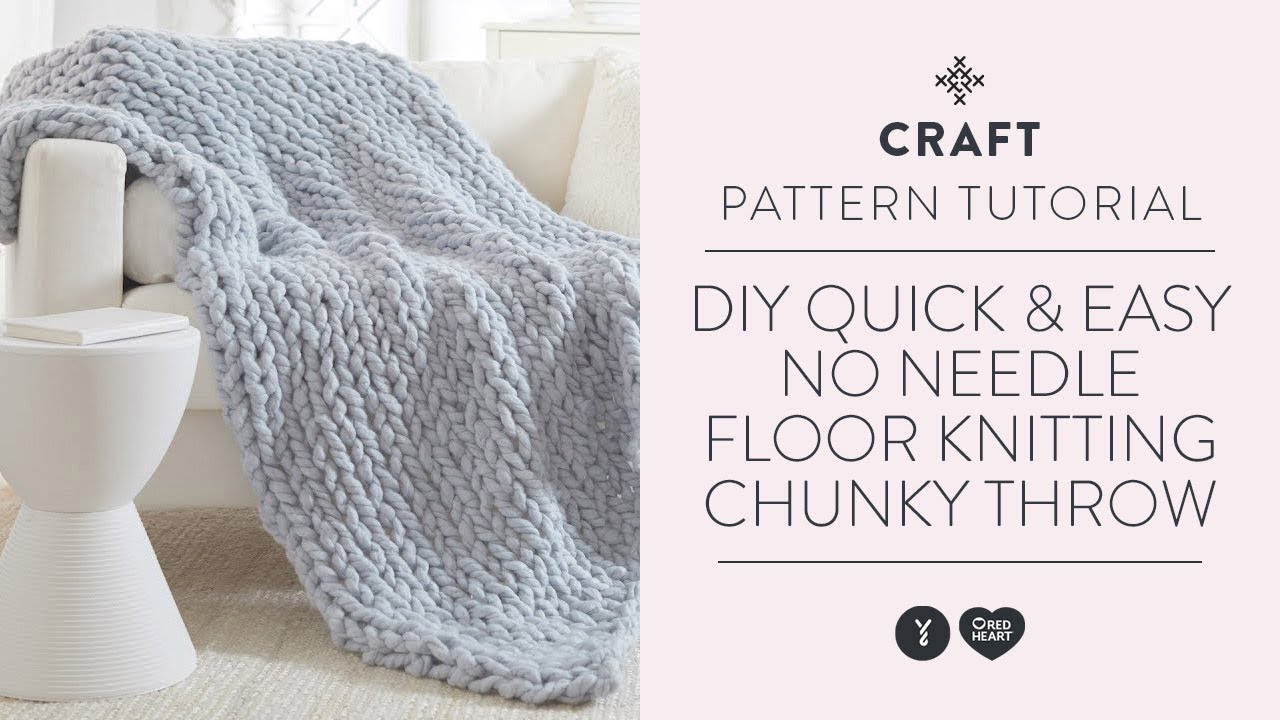 DIY Quick & Easy No Needle Floor Knitting Chunky Throw - YouTube