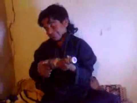 حاضر العراقي سكران ويغني تحشيش جديد خرافي 