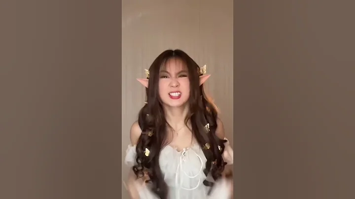 #pov the faerie picks out agent red’s dress for the christmas party