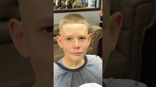 French Crop with Fade Haircut 💇 LOW FADE #tutorial #barber #fade #bar... #fademen