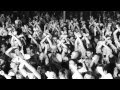 Capture de la vidéo Xzibit, B-Real (Cypress Hill), Demrick, Separ - Prague / Sasazu / 13.9.2014 / Short Documentary