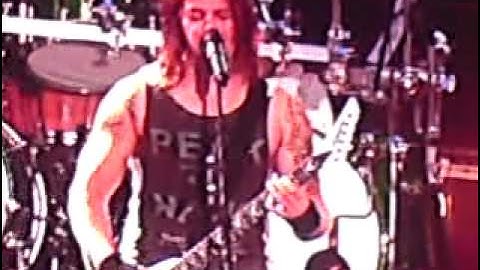 Bullet For My Valentine - Bittersweet Memories LIVE @ DOWNLOAD FESTIVAL 2011