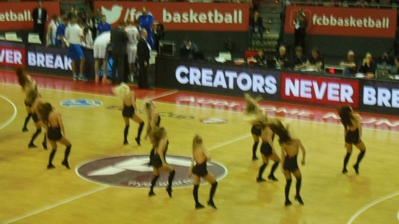 The Munich Cheer Allstars Cheerleaders In Action Cheerleading Is